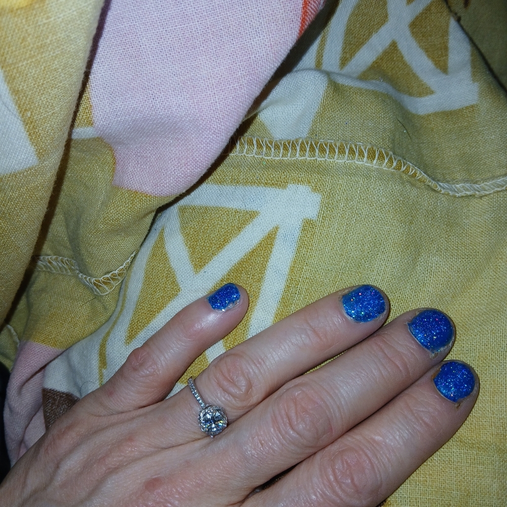 Size 7.5 Ring - Picture 3 of 6